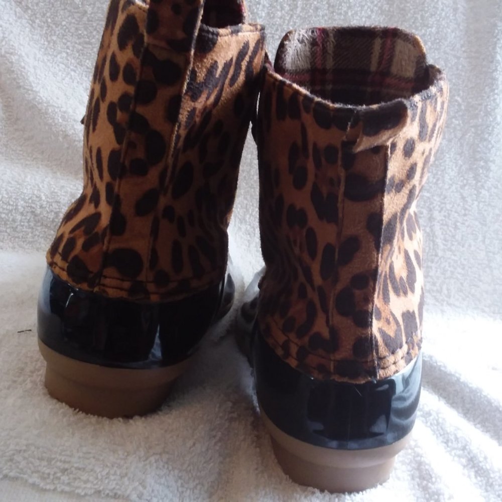 Yoki Rain Boot Leopard Print 6.5 - image 3